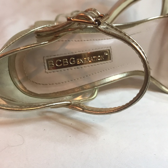 BCBGeneration Gold - Picture 6 of 6